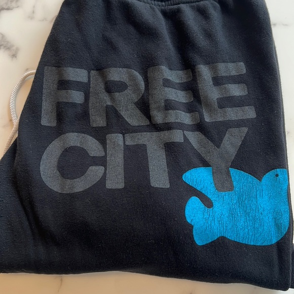 Free city black pants size L - Picture 2 of 6